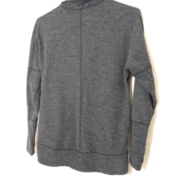 Triple Flip Active Sweater - Picture 9 of 9